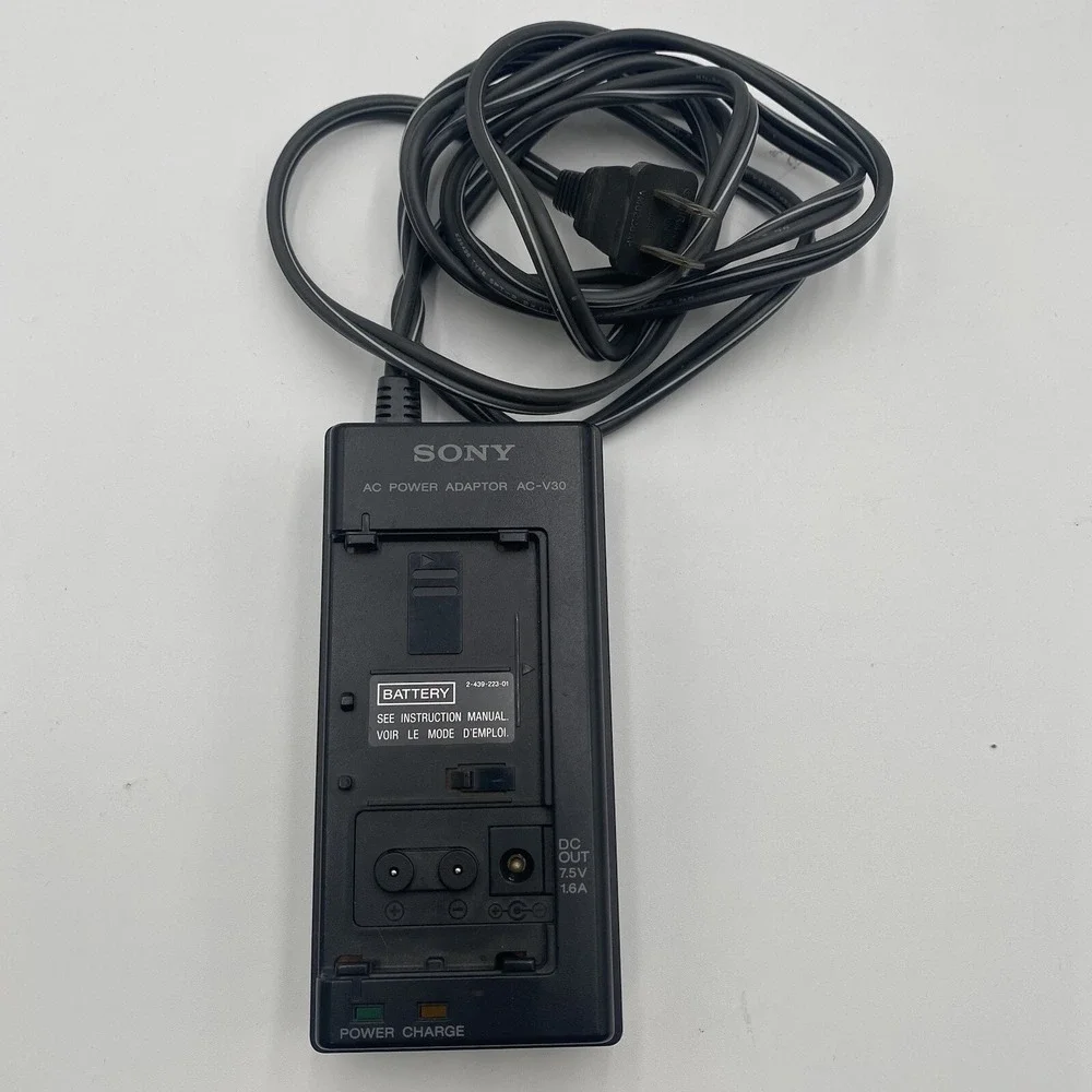 Sony AC-V30 AC Power Battery Pack Adapter OEM